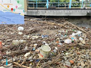 淡水河垃圾量3年增1倍　外送外帶「一次性垃圾」用...