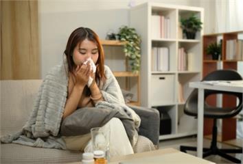 猛吞維他命也沒用！醫曝「防感冒關鍵」 很多人免疫...