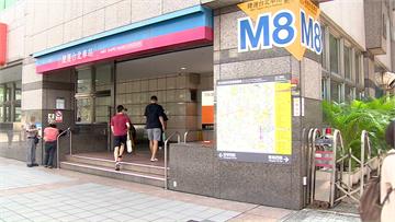 捷運又見手扶梯偷拍狼！ 遭逮後手機驚見「多女私密...