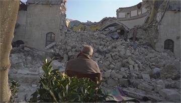 土敘強震4.6萬死　倖存者身心受創「以淚洗面」