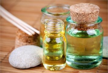 心煩、疲倦、注意力差？精油這樣用改善午後倦怠