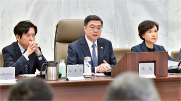 韓國瑜開轟傅崐萁 行政院喊辛苦了：別讓今年預算等...