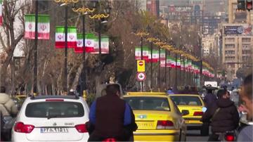 川普將出擊？大使館要求美國公民「立刻離開伊朗」