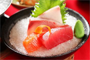 日本推創意吃法 「生魚片聖代」美味又吸睛