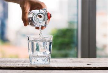 多喝水、嚴控飲食預防結石發作  飲料選這種的最好