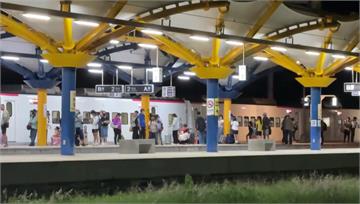 台鐵南迴線故障事故！313號次列車停在鐵軌上 急...