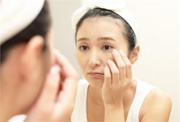 曬黑怎麼救？盤點「6大美白習慣」快速白回來 清潔...