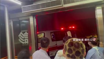 丹娜絲15級強風！ 嘉義長庚急診室外救護車被吹走