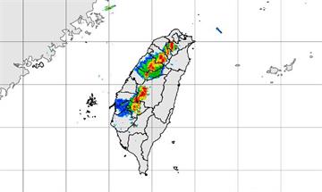 午後對流雲系旺盛「6縣市大雨特報」　慎防大雷雨