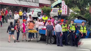 一大早擺香案迎接媽祖　竹山人等不到白沙屯鑾轎好失...