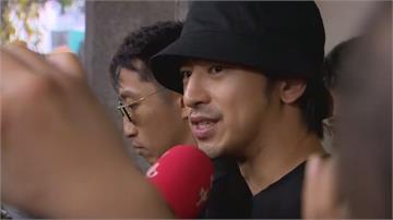 陳柏霖閃兵50萬交保 「謝謝檢察官讓我面對年少取...