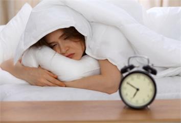 睡前運動會影響睡眠？  專家解密