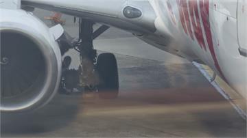 德威航空班機輪胎脫落！桃機3航班10分鐘內連喊「...
