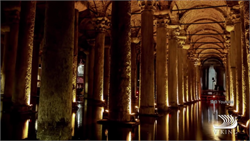 神秘又華麗！ 伊斯坦堡「地下水宮殿」展雕塑品