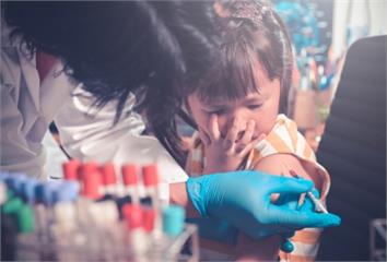 兒童染疫後有哮吼、中風  施打2劑疫苗預防MIS...