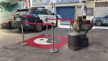 宮廟前爆集體霸凌！一群少年圍毆拖行男學生 囂張P...