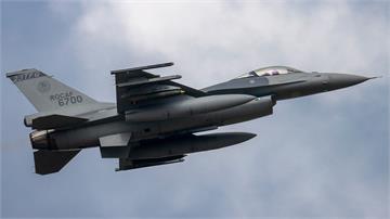 花蓮基地F-16戰機失事！飛官疑空間迷向跳傘 海...