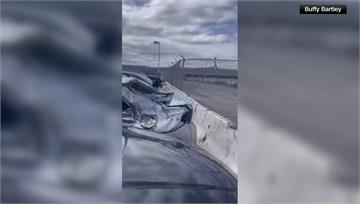 美聯航波音客機飛行「輪胎掉落」 地面汽車慘遭砸