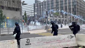 不滿警亂射殺！法國示威暴動180人遭逮 巴黎市郊...