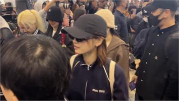 TWICE今返韓一早現身小港機場！粉絲一夜沒睡狂...