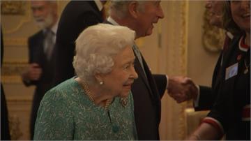 英女王背部扭傷 取消出席國殤紀念日儀式