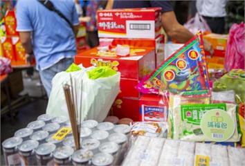 中元普渡採買別逞強！長者「提重物、走市場」小心跌倒3招降低風險