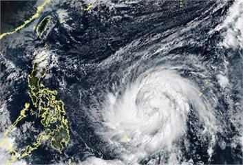 鳳凰增強恐達「強颱」！ 模式預報「下週三、四穿越...