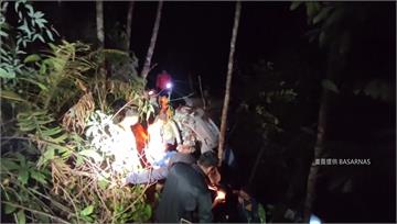 起飛5分鐘就失聯 印尼直升機墜密林釀8死