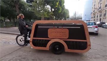 送行也講究環保？ 法國業者推「自行三輪靈車」