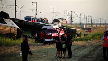 俄羅斯火車撞卡車！ 「8節車廂脫軌」至少52傷
