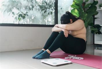 40歲後體重突然增加？ 營養師揭「早餐習慣」害的