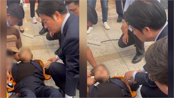 婦人參觀總統府突昏倒！ 賴總統化身「賴醫師」緊急...