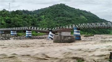 南亞雨季釀災！尼泊爾土石流52死、多人失蹤 印度...