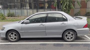 至少23槍！板橋國小旁傳槍擊 車窗佈滿彈孔