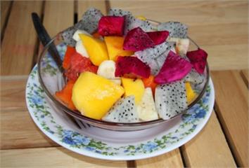 營養師1圖揭「夏季18種水果熱量、含糖量」 西瓜...