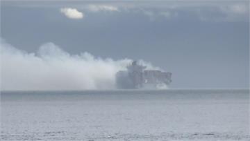 載運化學物質 加拿大外海貨輪大火竄毒煙