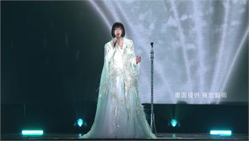 江蕙封麥10年復出！高雄巨蛋唱3首「淚崩」原因超...