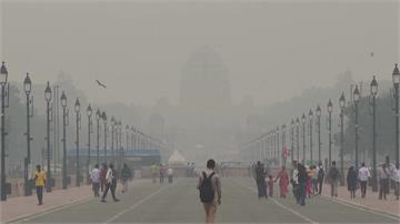 印度新德里空汙嚴重 當局祭「人造雨」行動失敗挨批