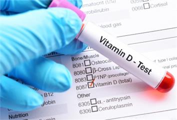 英研究：維生素D能增免疫、抗癌？ 營養師：維生素...