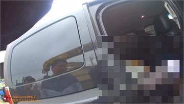 發動車子背後毛毛的... 一轉頭驚見後座有陌生男...