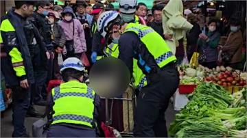 南苗市場砍警凶嫌遭開槍制伏 中彈送醫搶救不治亡