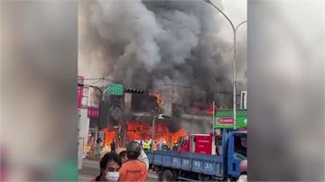 台中崇德路店面火警！黑煙直竄天際 消防加派分隊支...