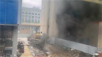 台北大安區傳出巨響！北捷變電站竄出黑煙 板南線一...
