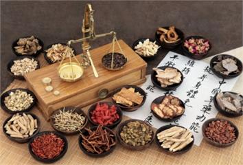 正在吃中藥 水果要挑對