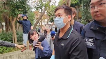 拖吊蟑螂栽了！「小崔」返台遭逮切割前員工 檢諭令...