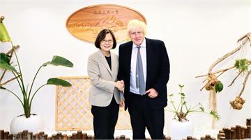 與前首相強生會面 蔡英文po合照感謝英國政府長期...