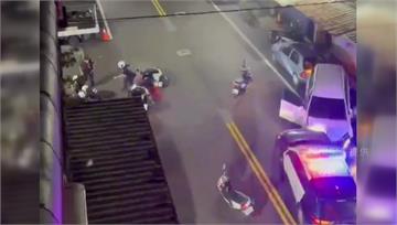 三重詐團車手逃逸撞壞7車 警方連轟22槍逮人