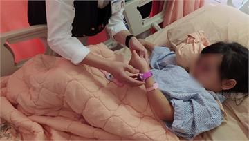 5歲女童臉骨折急問粉色錶  護理師暖舉讓童展笑顏