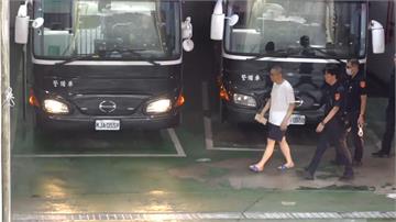 柯文哲現身了！提前12:20抵達北院 穿戴科技監...