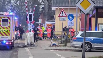火車爆持刀攻擊事件釀2死7傷　德國內政部長：令人...